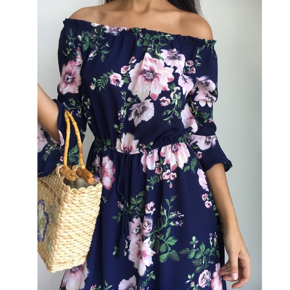 LAST 1🌻CLEARANCE Navy floral off shoulder dress - Picture 2 of 6